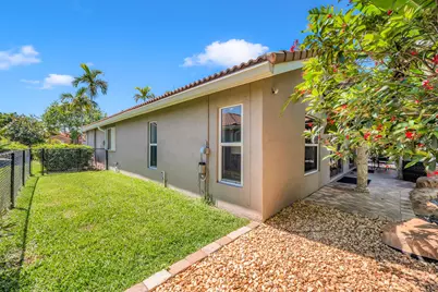 1973 NW 45th Street, Oakland Park, FL 33309 - Photo 41