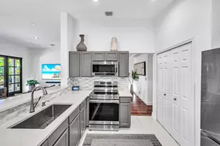 1973 NW 45th St, Oakland Park, FL 33309 - Photo 25