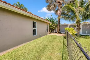 1973 NW 45th St, Oakland Park, FL 33309 - Photo 43