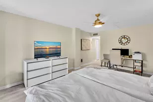 2804 N 46th Ave, Hollywood, FL 33021 - Photo 47