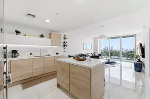 16385 Biscayne Blvd, North Miami Beach, FL 33160 - Photo 3