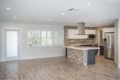 2164 NE 25th Street, Wilton Manors, FL 33305 - Photo 15