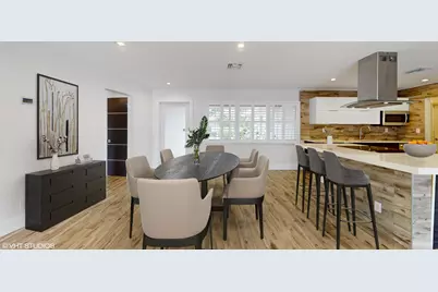 2164 NE 25th Street, Wilton Manors, FL 33305 - Photo 13