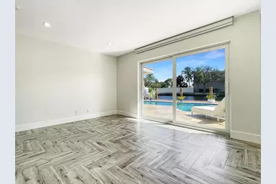 2164 NE 25th Street, Wilton Manors, FL 33305 - Photo 19