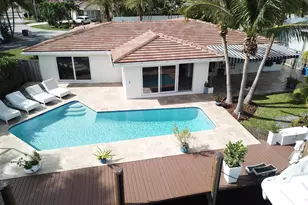 2164 NE 25th St, Wilton Manors, FL 33305 - Photo 23