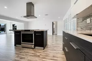 2164 NE 25th St, Wilton Manors, FL 33305 - Photo 21