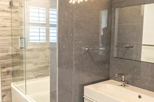 2164 NE 25th St, Wilton Manors, FL 33305 - Photo 11