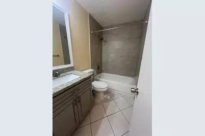 520 NW 206th Avenue, Pembroke Pines, FL 33029 - Photo 5