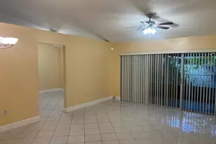 520 NW 206th Ave, Pembroke Pines, FL 33029 - Photo 3