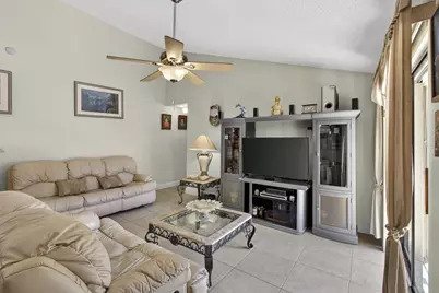 5662 Golden Eagle Circle, Palm Beach Gardens, FL 33418 - Photo 9