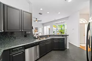 2072 Chagall Cir, West Palm Beach, FL 33409 - Photo 13