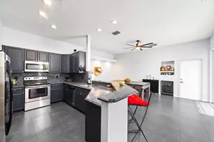 2072 Chagall Cir, West Palm Beach, FL 33409 - Photo 15