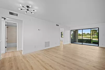 13369 Touchstone Place #101, Palm Beach Gardens, FL 33418 - Photo 7