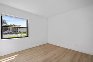 13369 Touchstone Pl, Palm Beach Gardens, FL 33418 - Photo 9