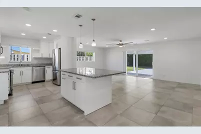 636 Eastwind Drive, North Palm Beach, FL 33408 - Photo 5