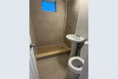 2850 NW 14th Street, Fort Lauderdale, FL 33311 - Photo 5