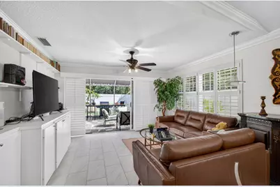 4047 Grove Point Road, Palm Beach Gardens, FL 33410 - Photo 7