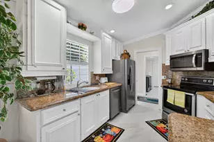 4047 Grove Point Rd, Palm Beach Gardens, FL 33410 - Photo 25