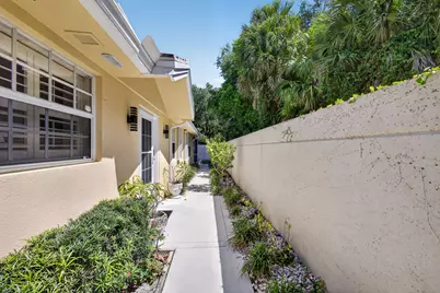4047 Grove Point Road, Palm Beach Gardens, FL 33410 - Photo 57