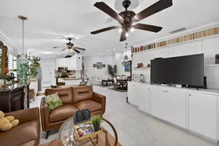 4047 Grove Point Rd, Palm Beach Gardens, FL 33410 - Photo 9