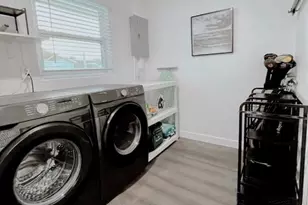 1523 Berkshire Ave, Jupiter, FL 33469 - Photo 11