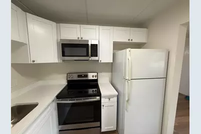 2000 Springdale Boulevard #204, Palm Springs, FL 33461 - Photo 7