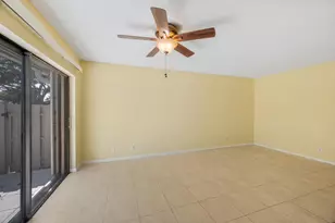 8007 Ambach Way, Hypoluxo, FL 33462 - Photo 19