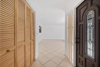 8007 Ambach Way, Hypoluxo, FL 33462 - Photo 5