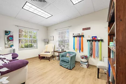 100 Village Square Crossing #104, Palm Beach Gardens, FL 33410 - Photo 5