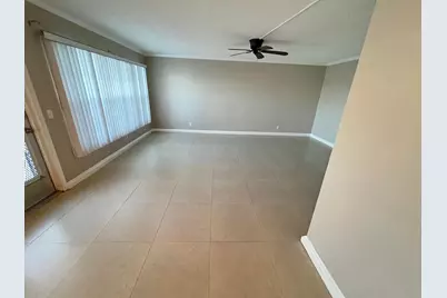 413 Greenbrier A, West Palm Beach, FL 33417 - Photo 11