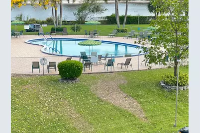 413 Greenbrier A, West Palm Beach, FL 33417 - Photo 39