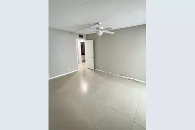 413 Greenbrier A, West Palm Beach, FL 33417 - Photo 21