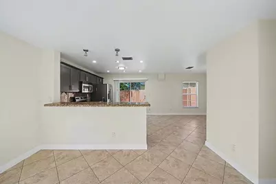 5789 Woodland Point Drive, Tamarac, FL 33319 - Photo 23