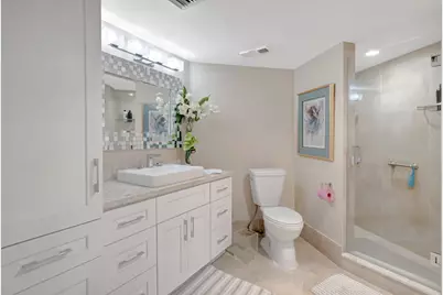 7507 La Paz Boulevard #202, Boca Raton, FL 33433 - Photo 19