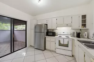 6375 W Pinehurst Cir Circle, Tamarac, FL 33321 - Photo 11