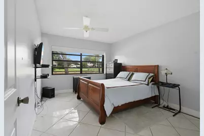6375 W Pinehurst Cir Circle #D38, Tamarac, FL 33321 - Photo 15