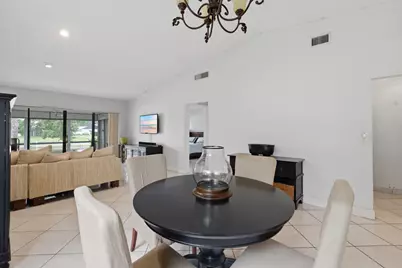 6375 W Pinehurst Cir Circle #D38, Tamarac, FL 33321 - Photo 9