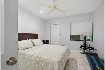 6375 W Pinehurst Cir Circle #D38, Tamarac, FL 33321 - Photo 19