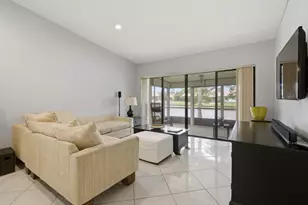 6375 W Pinehurst Cir Circle, Tamarac, FL 33321 - Photo 7