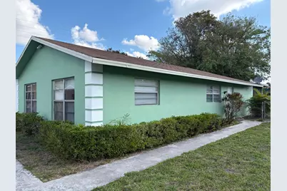 5954 Bahama Court, West Palm Beach, FL 33407 - Photo 3