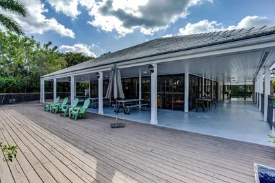 283 Canterbury Drive W, Palm Beach Gardens, FL 33418 - Photo 81