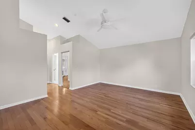 283 Canterbury Drive W, Palm Beach Gardens, FL 33418 - Photo 33