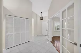 283 Canterbury Dr W, Palm Beach Gardens, FL 33418 - Photo 11