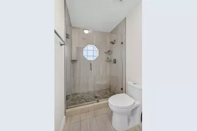 283 Canterbury Drive W, Palm Beach Gardens, FL 33418 - Photo 41