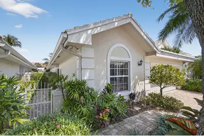 283 Canterbury Drive W, Palm Beach Gardens, FL 33418 - Photo 5