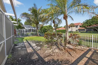 283 Canterbury Drive W, Palm Beach Gardens, FL 33418 - Photo 51