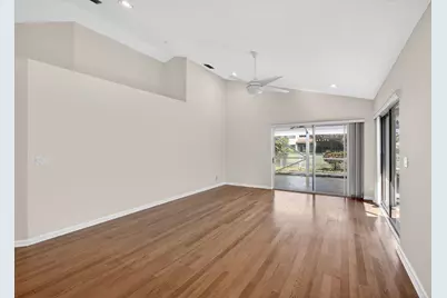 283 Canterbury Drive W, Palm Beach Gardens, FL 33418 - Photo 27