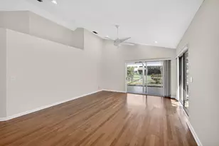 283 Canterbury Dr W, Palm Beach Gardens, FL 33418 - Photo 27