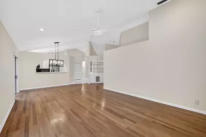 283 Canterbury Drive W, Palm Beach Gardens, FL 33418 - Photo 29