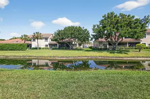 283 Canterbury Dr W, Palm Beach Gardens, FL 33418 - Photo 55